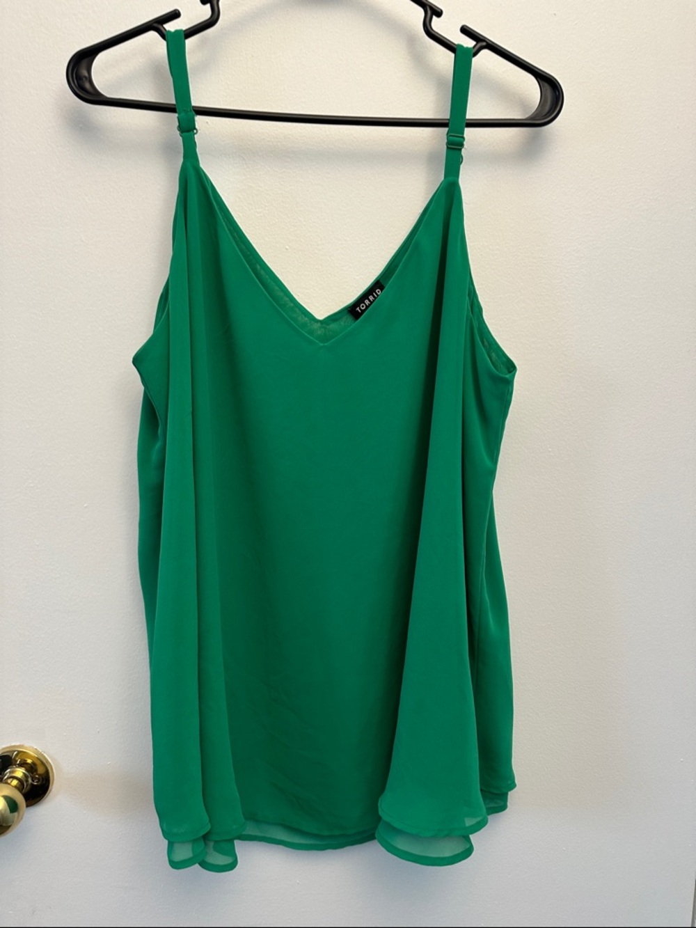 torrid Green V-Neck Double-Layer Chiffon Cami